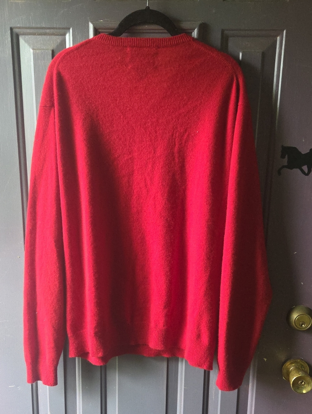 100% Fine Cashmere Club Room Men's V-Neck Sweater in Red Size Medium - Picture 4 of 5